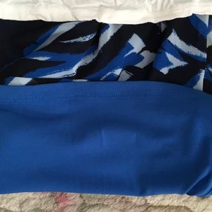 EUC,IMAN,2X Top cap sleeve,1X PetitePalazzo pant, reversible to solid blue,Tiger